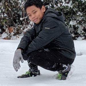 Meet your Posher, Levi